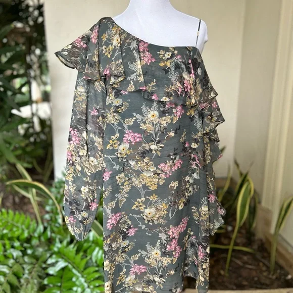 haute hippie silk dress NWT Haute Hippie Silk Cold Shoulder Mini Dress Size XS